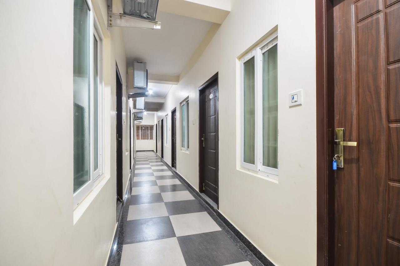 OYO 70250 Royal Residency Otel Nāmakkal Dış mekan fotoğraf