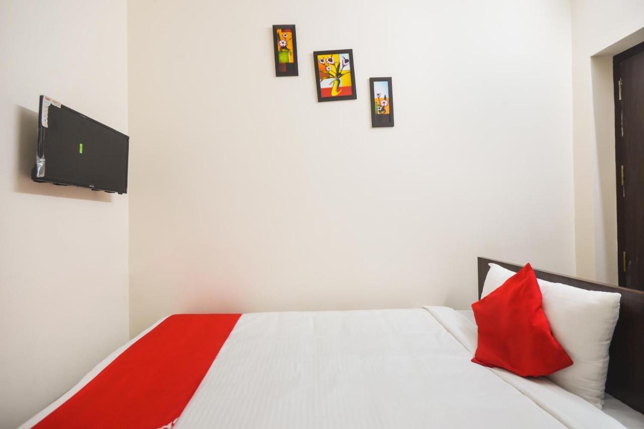 OYO 70250 Royal Residency Otel Nāmakkal Dış mekan fotoğraf