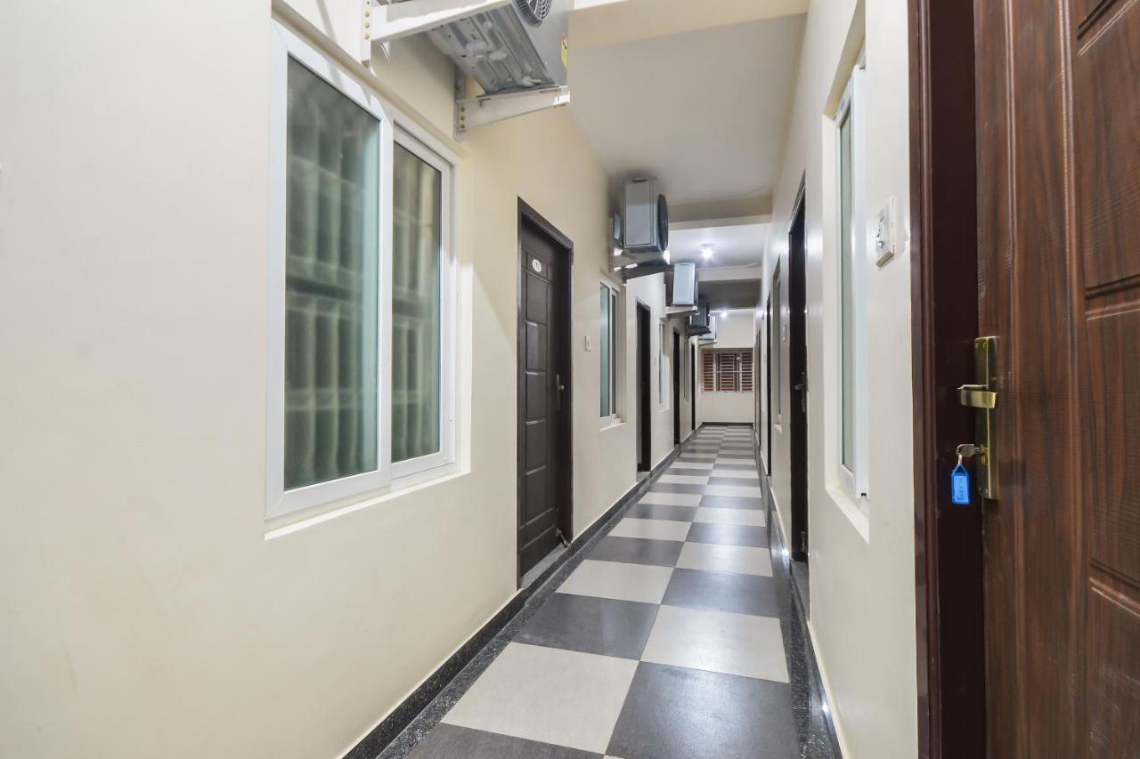 OYO 70250 Royal Residency Otel Nāmakkal Dış mekan fotoğraf